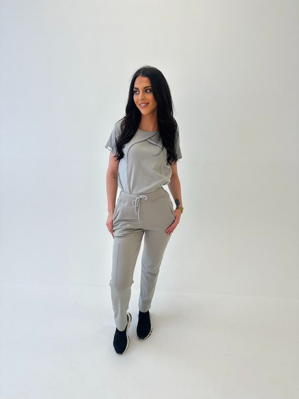 Paloma Ultimate Comfort Fleece-Lined Scrub Top